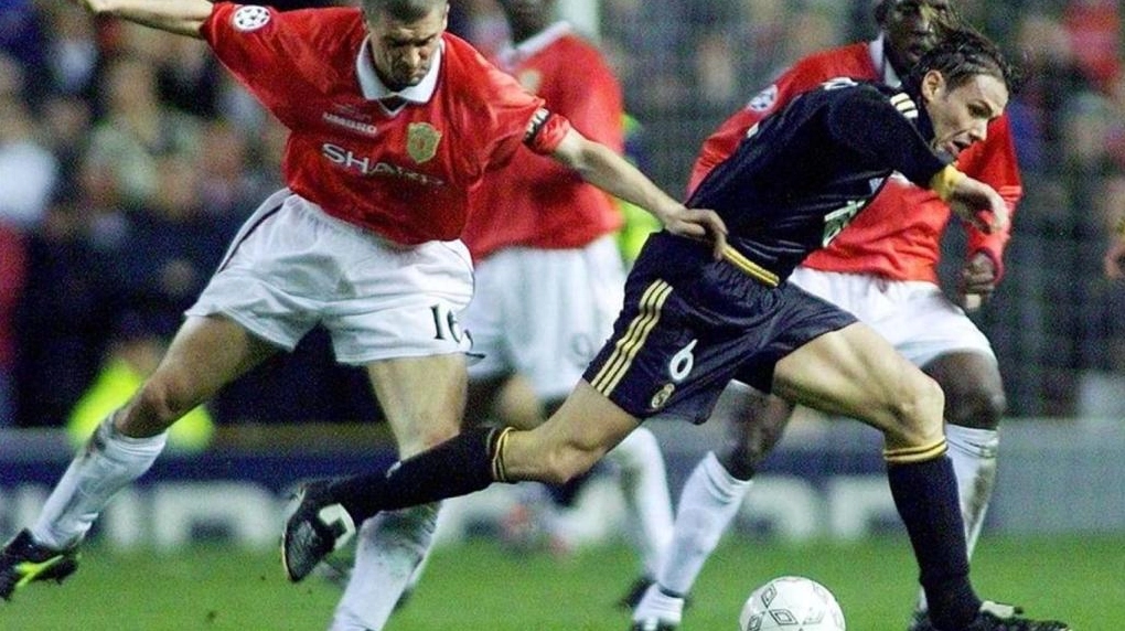 Fernando Redondo trong trang phục thi đấu hào hoa